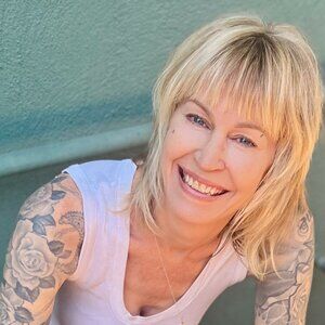 Meet your Posher, Janet